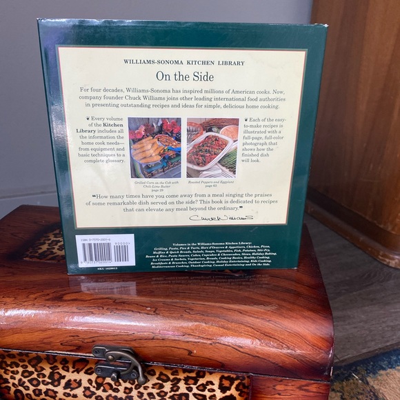 WILLIAMS SONOMA COOKBOOK - Picture 2 of 3